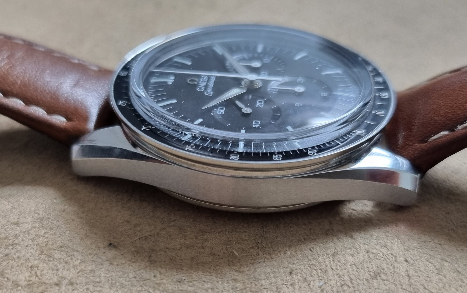 Omega - Speedmaster - 311.32.40.30.01.001 - Hombre - 2000 - 2010